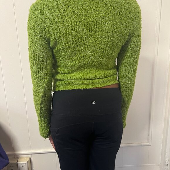 UNIF Somer Sweater - Picture 2 of 5